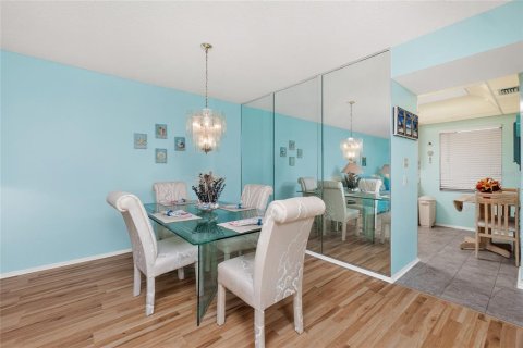 Copropriété à vendre à Nokomis, Floride: 2 chambres, 119.84 m2 № 2142184 - photo 10