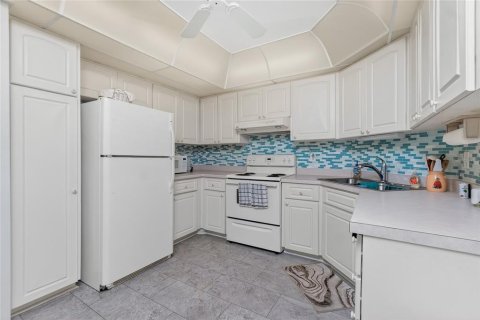 Copropriété à vendre à Nokomis, Floride: 2 chambres, 119.84 m2 № 2142184 - photo 15