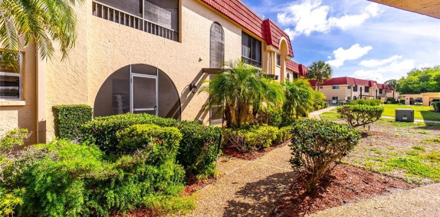 Condo à Nokomis, Floride, 2 chambres № 2142184