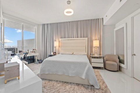 Copropriété à vendre à Sunny Isles Beach, Floride: 2 chambres, 171.59 m2 № 2034932 - photo 19