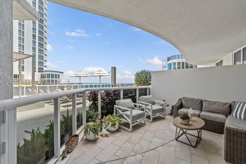 Copropriété à vendre à Sunny Isles Beach, Floride: 2 chambres, 171.59 m2 № 2034932 - photo 29