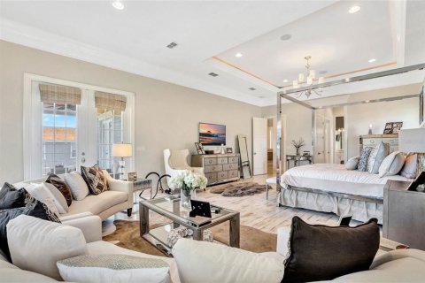 House in Four Corners, Florida 5 bedrooms, 437.38 sq.m. № 2113907 - photo 29