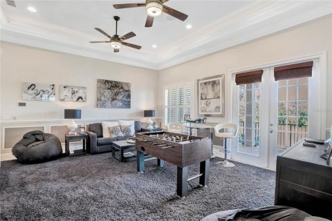 House in Four Corners, Florida 5 bedrooms, 437.38 sq.m. № 2113907 - photo 28