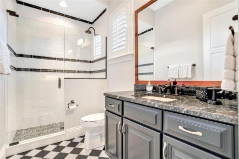House in Four Corners, Florida 5 bedrooms, 437.38 sq.m. № 2113907 - photo 6