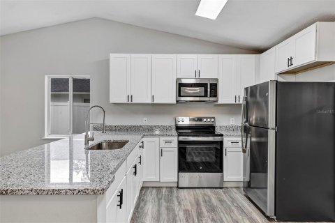 Villa ou maison à vendre à Maitland, Floride: 3 chambres, 98.1 m2 № 1870397 - photo 16