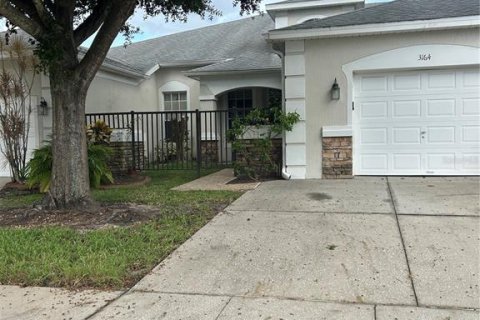 Townhouse in Kissimmee, Florida 2 bedrooms, 140.47 sq.m. № 1903295 - photo 1