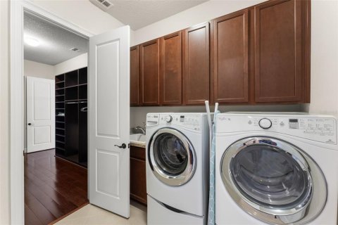 Villa ou maison à vendre à Orlando, Floride: 7 chambres, 498.33 m2 № 2329770 - photo 26