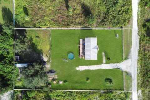 Купить виллу или дом в Лабель, Флорида 4 спальни, № 1991796 - фото 29