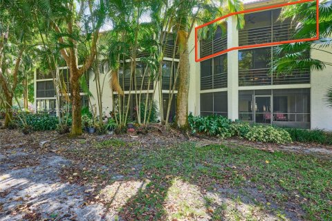 Condo in Boynton Beach, Florida, 2 bedrooms № 2033018 - photo 13