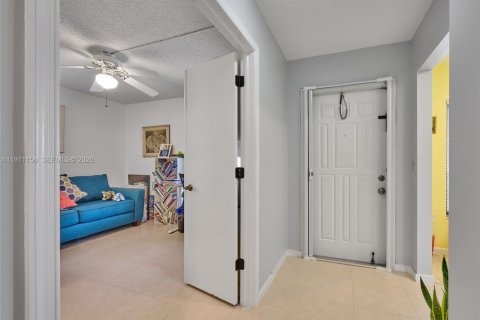 Condo in Boynton Beach, Florida, 2 bedrooms № 2033018 - photo 15