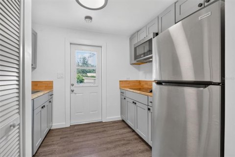 Casa en venta en Gainesville, Florida, 6 dormitorios, 175.96 m2 № 2291938 - foto 11