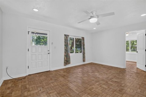 Casa en venta en Gainesville, Florida, 6 dormitorios, 175.96 m2 № 2291938 - foto 29