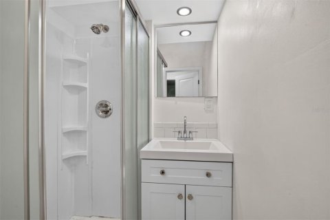 Casa en venta en Gainesville, Florida, 6 dormitorios, 175.96 m2 № 2291938 - foto 17