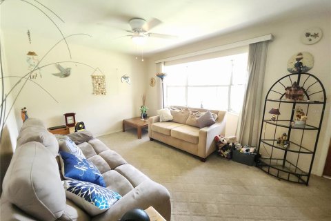 Casa en venta en Saint Petersburg, Florida, 3 dormitorios, 158.31 m2 № 1894985 - foto 17