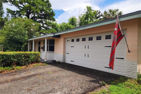 Casa en venta en Saint Petersburg, Florida, 3 dormitorios, 158.31 m2 № 1894985 - foto 3