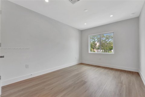 Condominio en venta en Coral Springs, Florida, 3 dormitorios, 151.71 m2 № 2077247 - foto 23