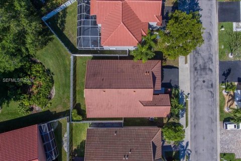 Casa en venta en Weston, Florida, 3 dormitorios, 163.97 m2 № 2051700 - foto 6