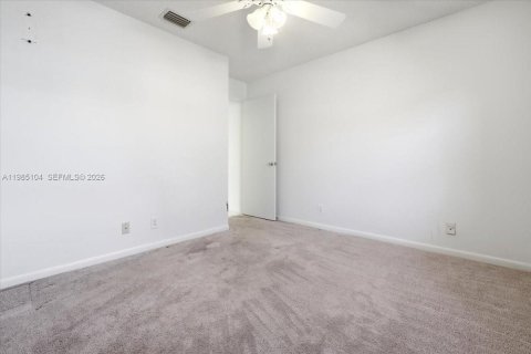 Casa en venta en Weston, Florida, 3 dormitorios, 163.97 m2 № 2051700 - foto 18