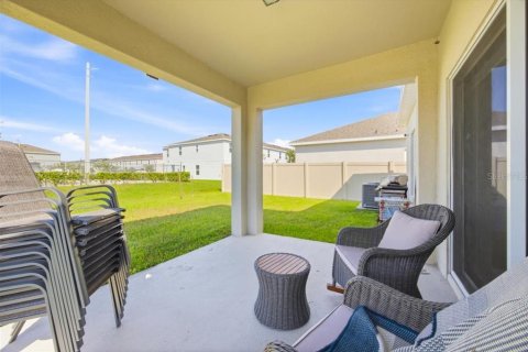 Villa ou maison à vendre à Kissimmee, Floride: 4 chambres, 208.84 m2 № 2216589 - photo 25