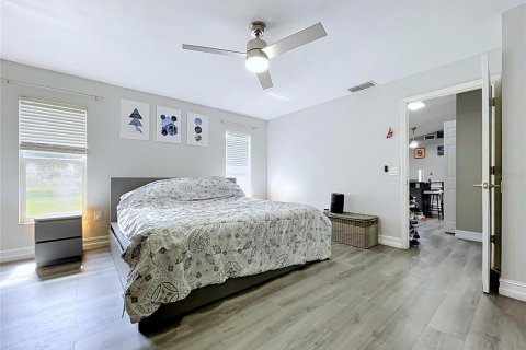 Casa en venta en Lakeland, Florida, 3 dormitorios, 166.3 m2 № 2199498 - foto 23