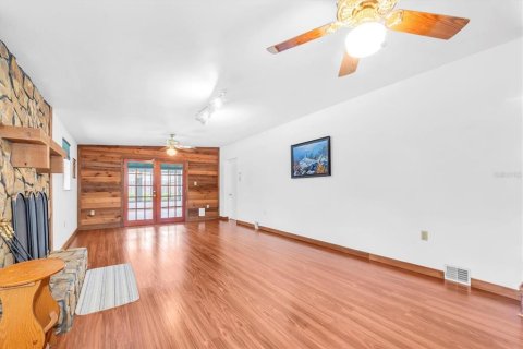 House in Riverview, Florida 3 bedrooms, 172.61 sq.m. № 1906268 - photo 15