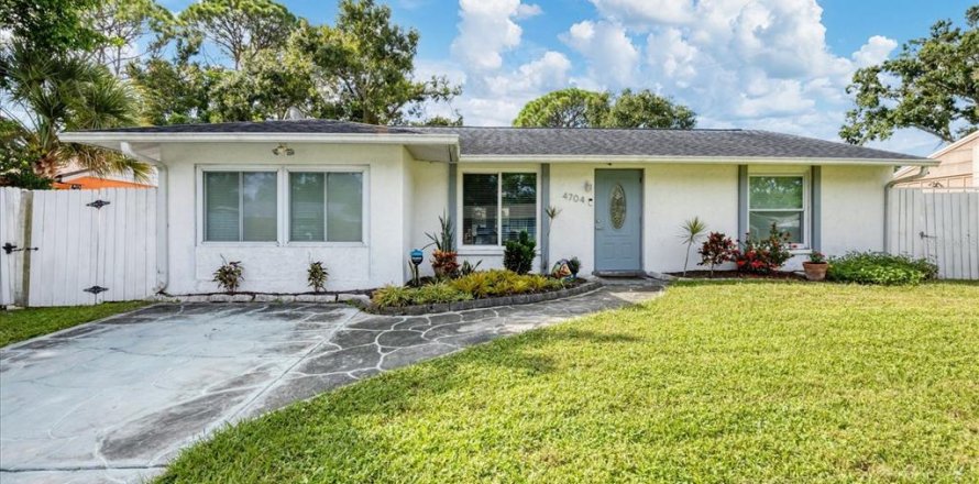 Casa en Sarasota, Florida 3 dormitorios, 127.65 m2 № 1898541