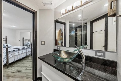 Купить виллу или дом в Сарасота, Флорида 4 комнаты, 127.65м2, № 1898541 - фото 22