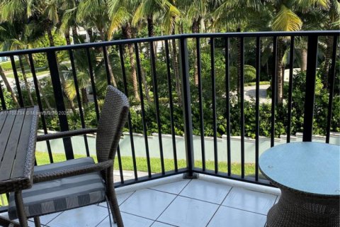 Condominio en alquiler en Highland Beach, Florida, 2 dormitorios, 208.1 m2 № 1726964 - foto 14