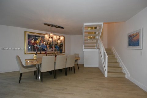 Condominio en alquiler en Highland Beach, Florida, 2 dormitorios, 208.1 m2 № 1726964 - foto 12