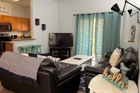 Townhouse in Davenport, Florida 3 bedrooms, 138.61 sq.m. № 2104469 - photo 7