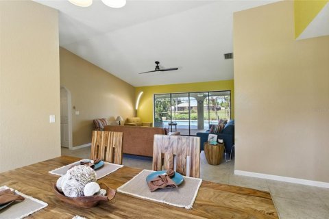 Casa en venta en Punta Gorda, Florida, 3 dormitorios, 193.42 m2 № 1884577 - foto 13