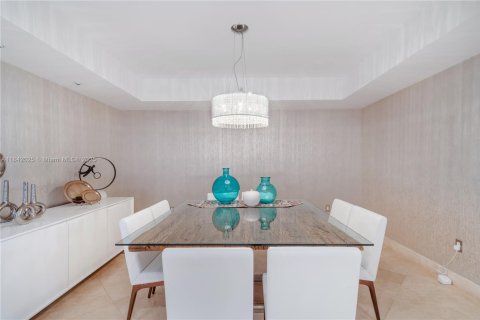 Condo in Key Biscayne, Florida, 3 bedrooms  № 1834467 - photo 30
