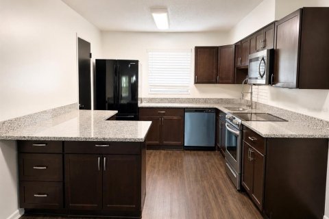 Copropriété à louer à Orlando, Floride: 2 chambres, 85.47 m2 № 2238776 - photo 6