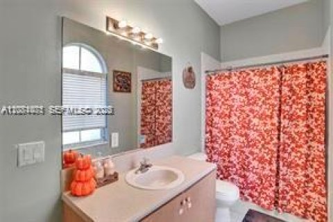 Casa en venta en Homestead, Florida, 3 dormitorios, 116.13 m2 № 2351994 - foto 29