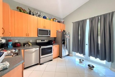 Casa en venta en Homestead, Florida, 3 dormitorios, 116.13 m2 № 2351994 - foto 15