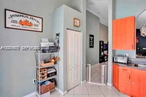 Casa en venta en Homestead, Florida, 3 dormitorios, 116.13 m2 № 2351994 - foto 18