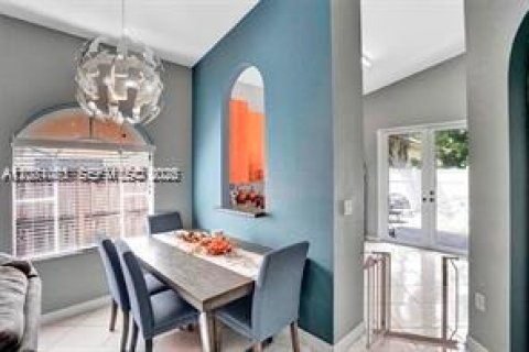 Casa en venta en Homestead, Florida, 3 dormitorios, 116.13 m2 № 2351994 - foto 14