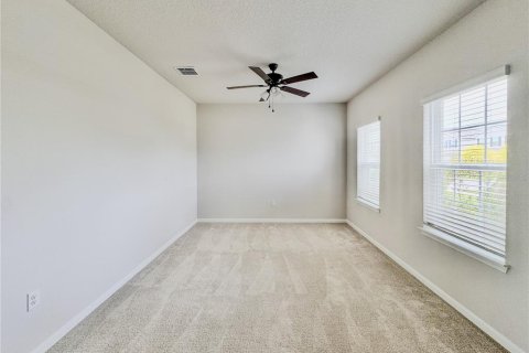 Villa ou maison à louer à Lake Alfred, Floride: 5 chambres, 280.38 m2 № 1908116 - photo 5