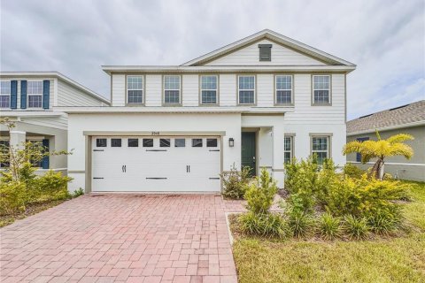 Villa ou maison à louer à Lake Alfred, Floride: 5 chambres, 280.38 m2 № 1908116 - photo 1