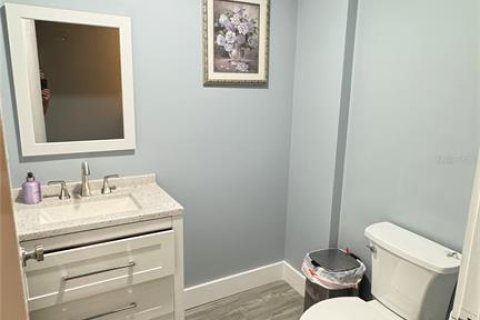 Propiedad comercial en alquiler en Maitland, Florida, 127.28 m2 № 1535975 - foto 8