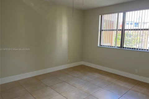 Copropriété à vendre à Doral, Floride: 2 chambres, 92.16 m2 № 1924994 - photo 10