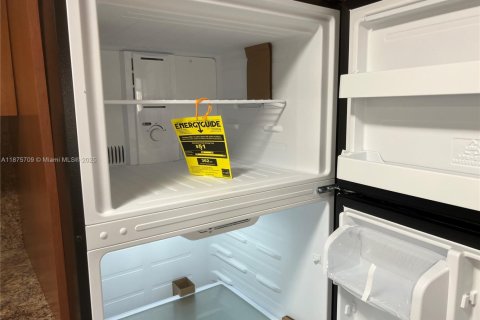 Copropriété à vendre à Doral, Floride: 2 chambres, 92.16 m2 № 1924994 - photo 3