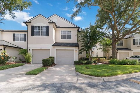 Townhouse in Orlando, Florida 3 bedrooms, 154.68 sq.m. № 1828382 - photo 1