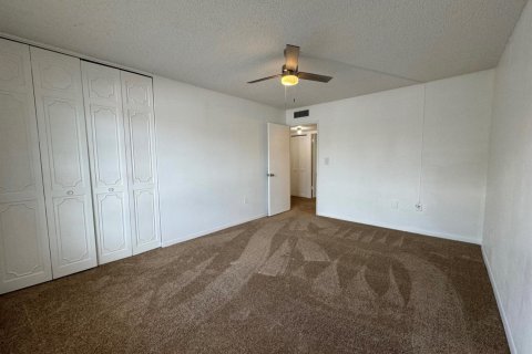 Copropriété à louer à Wilton Manors, Floride: 2 chambres, 92.9 m2 № 1228604 - photo 1