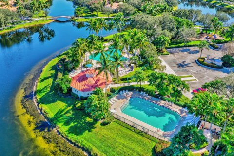 Villa ou maison à louer à West Palm Beach, Floride: 4 chambres, 260.96 m2 № 2387790 - photo 18