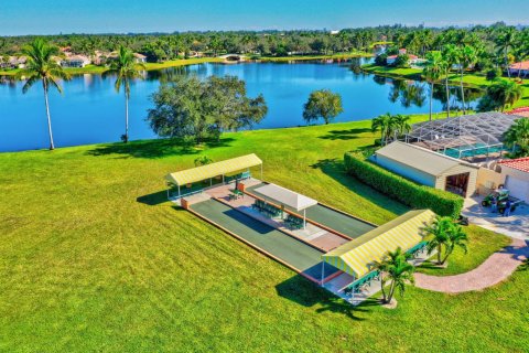 Villa ou maison à louer à West Palm Beach, Floride: 4 chambres, 260.96 m2 № 2387790 - photo 14