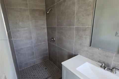 Снять в аренду кондоминиум в Майами-Бич, Флорида 1 спальня, 52.03м2, № 2076398 - фото 9