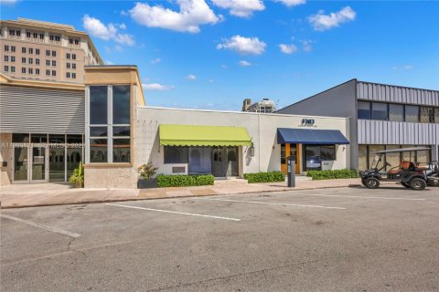 Immobilier commercial à Coral Gables, Floride № 2255752