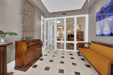 Immobilier commercial à vendre à Coral Gables, Floride № 2255752 - photo 5