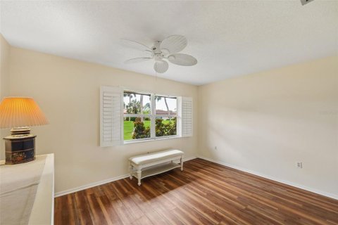 Villa ou maison à vendre à Bradenton, Floride: 2 chambres, 113.34 m2 № 2237867 - photo 23